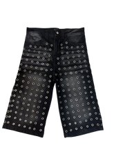 Load image into Gallery viewer, Trypophobia Denim Flared Shorts - Black
